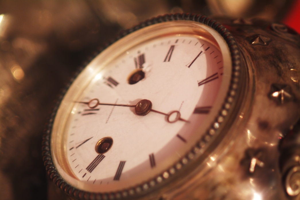 Antique Mantle Clock
