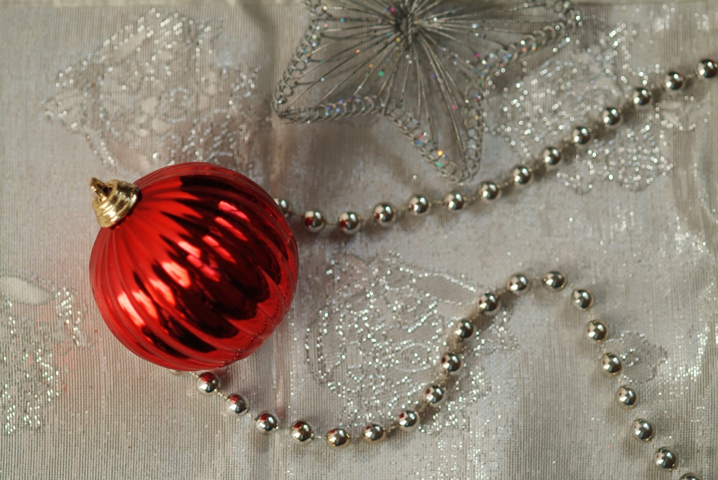 Christmas Ornaments: Beads and Red Ball
