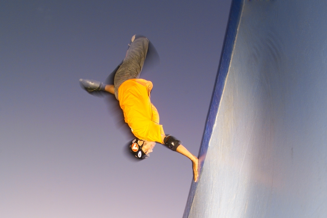 Rollerblader Half-Pipe Handstand