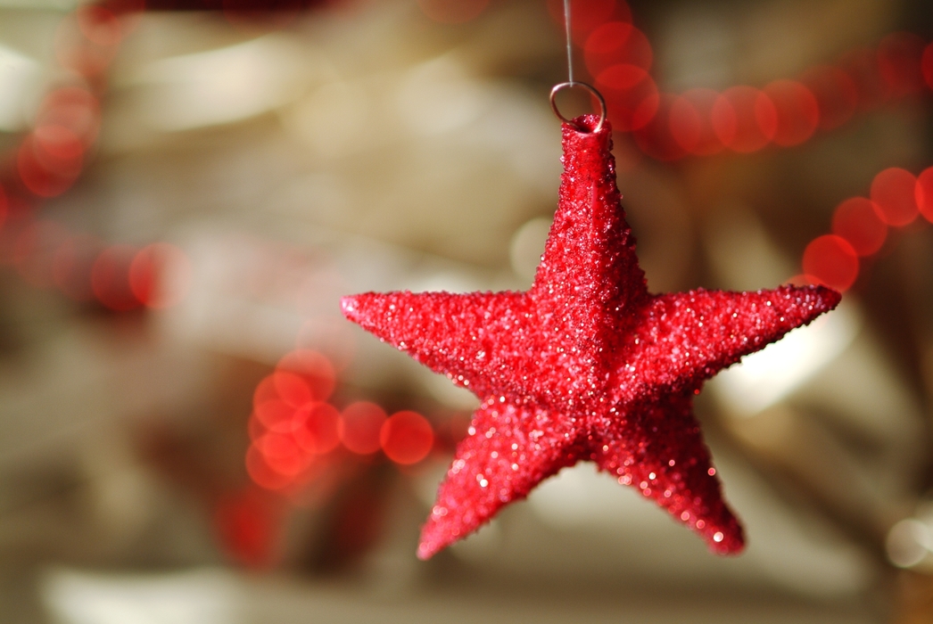 Christmas Ornaments: Red Star Decoration