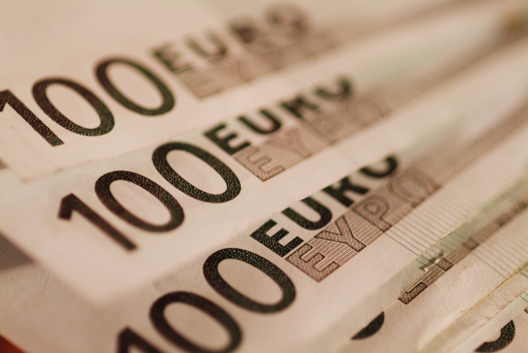 100 Euro Money Notes