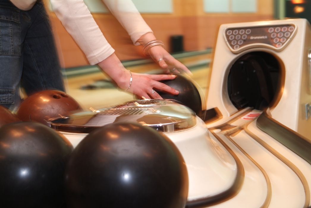 Bowling: Picking a Bowling Ball