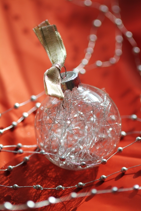 Christmas Ornaments: Glass Ball with Silver Beads