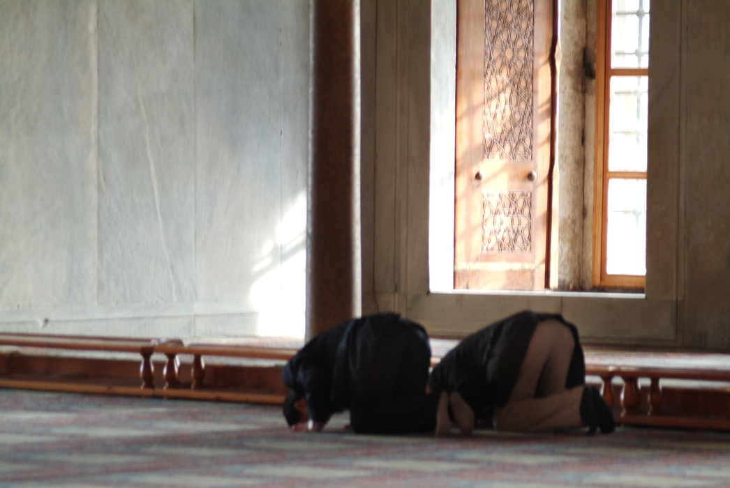 People Praying in The Istanbul Mosque
