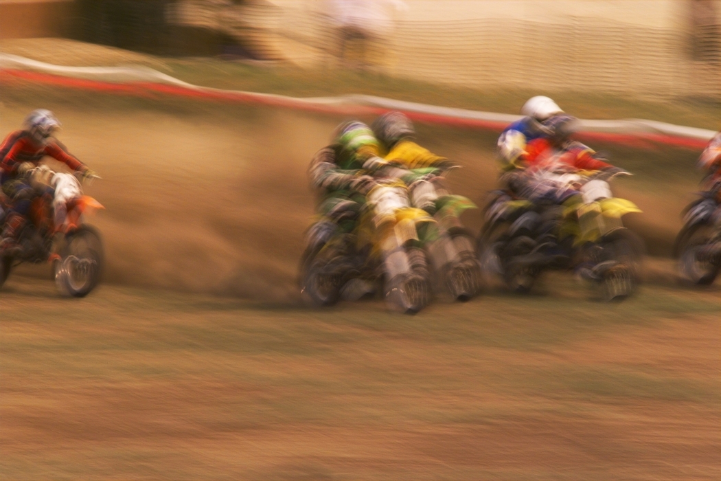 Motocross Racing The Pack Races