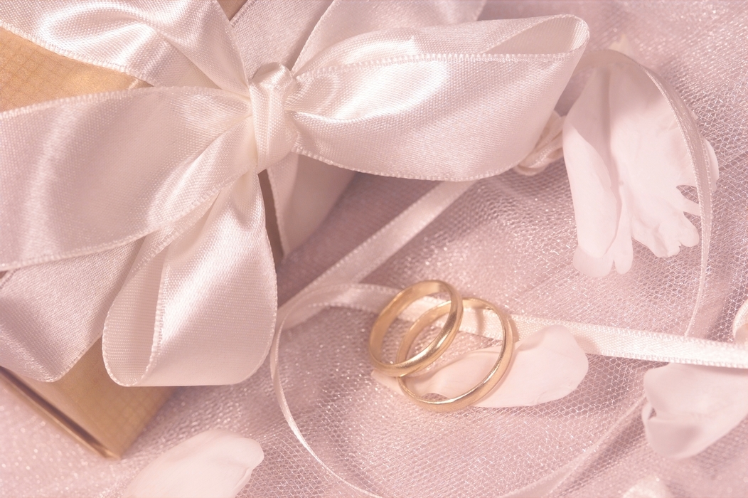 The Wedding Day:  Wedding Rings with White Ribbon